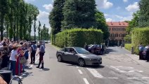 Morto Silvio Berlusconi: il feretro arriva a Villa San Martino