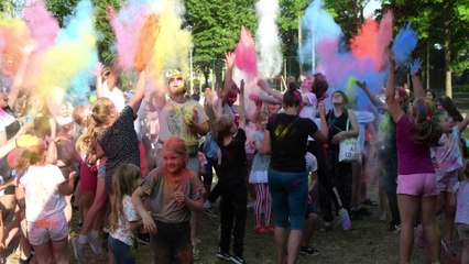 Festiwal baniek mydlanych i Kolor Fest w Ostrowi Mazowieckiej