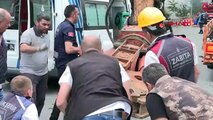 Les travaux d'incendie et de démolition se poursuivent dans le bâtiment de 6 étages à Başakşehir