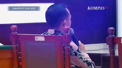 Скачать видео: Reaksi Luhut Usai Nonton Video Haris Azhar dan Fatia Diungkap Staf di Persidangan