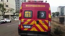 Bombeiros atendem vítima de acidente na Rua Salgado Filho