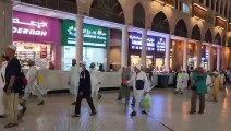 মক্কা লাইভ_صباح الجمعة في مكة وطريقي إلى المسجد الحرام لأداء صلاة الفجر  والطواف في Makkah
