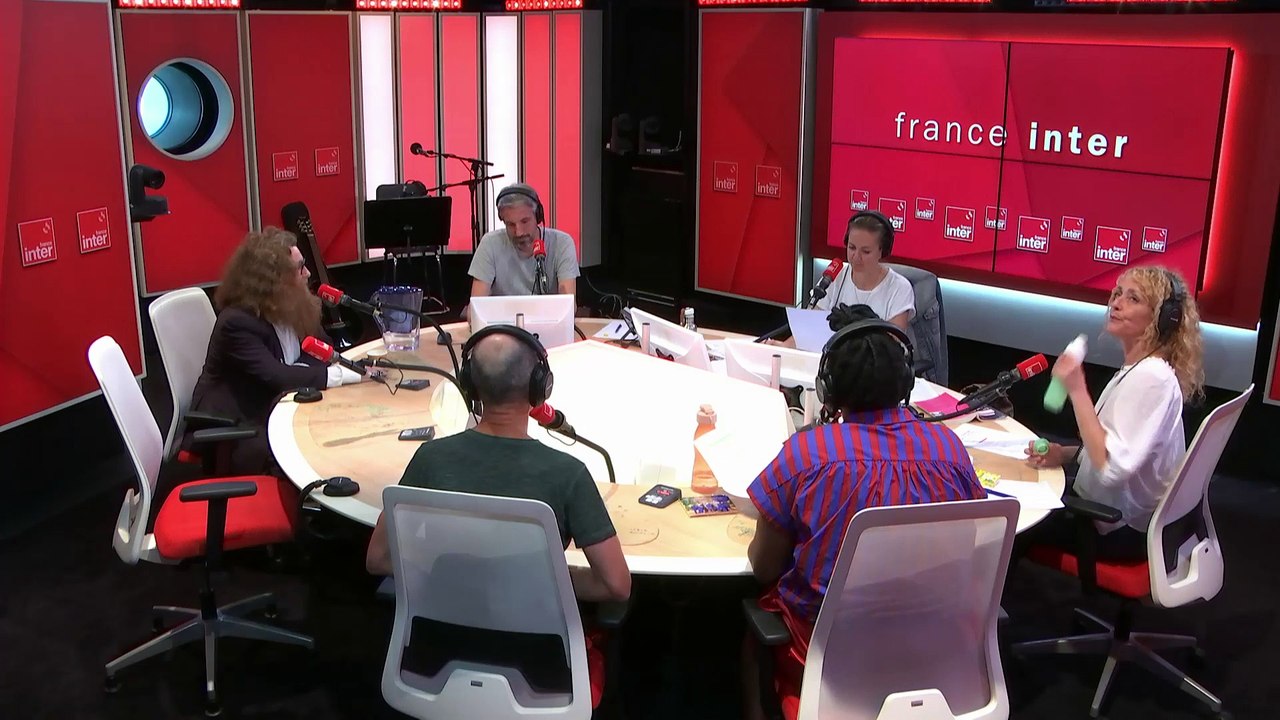 Mort de Silvio Berlusconi: le musée Grévin décrète une semaine de deuil national Le Journal de 17h17