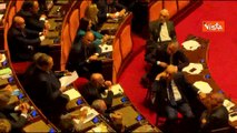 Standing ovation per Silvio Berlusconi dopo il suo discorso al Senato