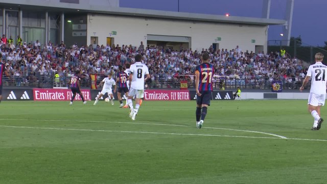 La secuencia del derrumbamiento de la grada en el Di Stéfano