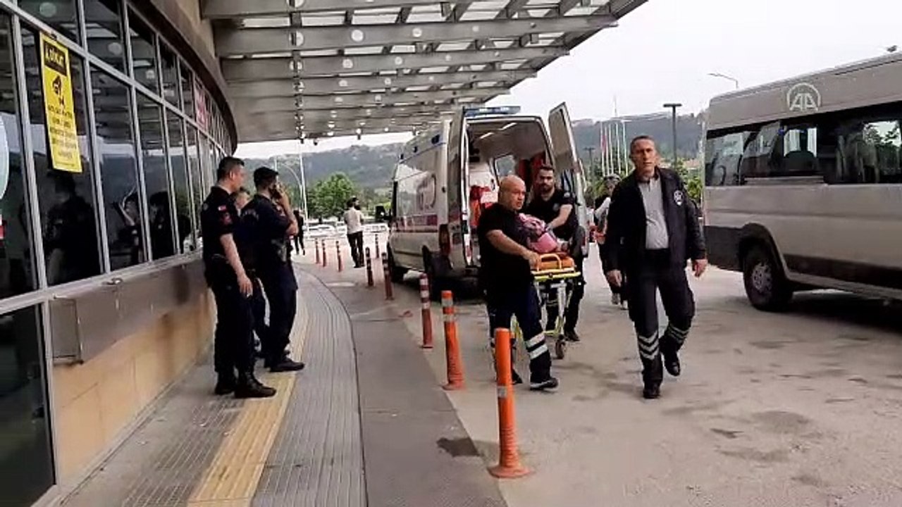 Kırkdilim'de feci kaza: 1'i bebek 5 yaralı