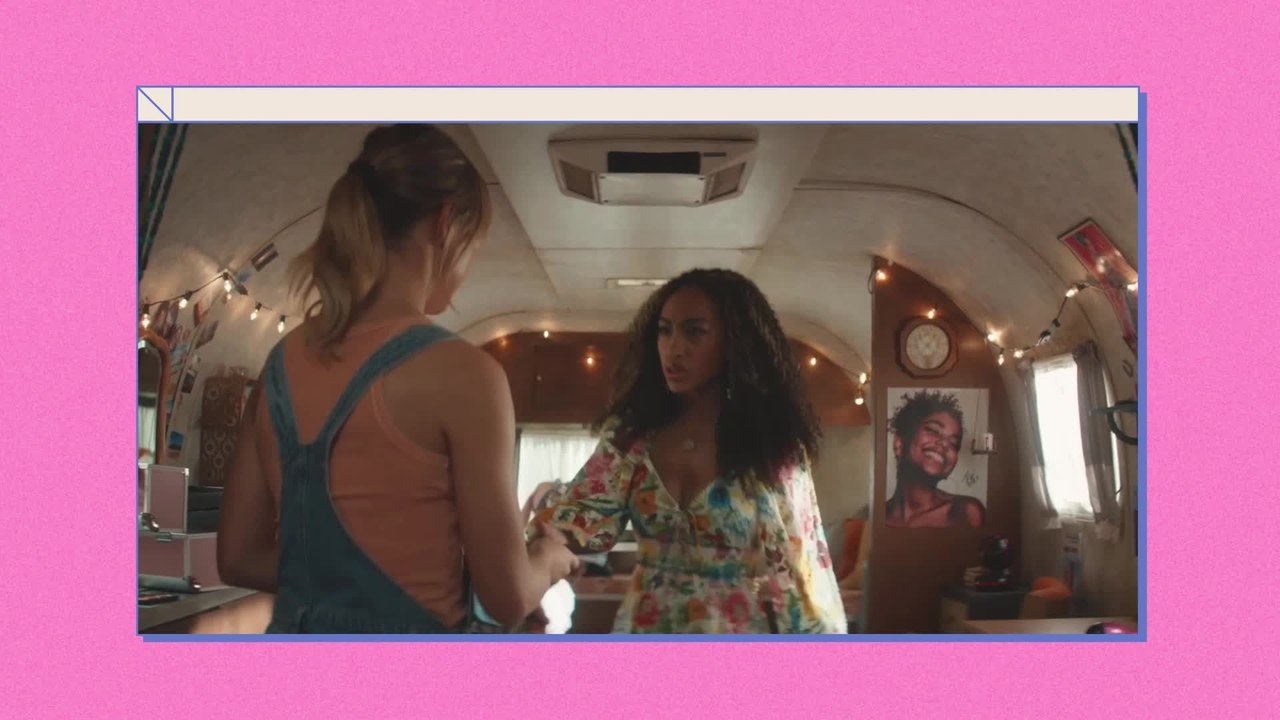 This Cruel Sumer Star ALWAYS Breaks Character