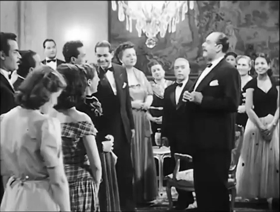 تيلر فيلم  لحن الخلود موسيقار الازمان فريد ومديحه يسري  وفاتن وماجده بواسطه سوزان مصطفي