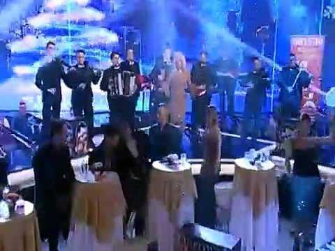 Sanja Djordjevic - Za inat rodjena - Nedeljno popodne sa Leom Kis - (Tv Pink 2014)