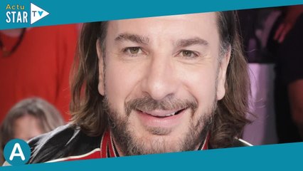 "Merci à mon fils" : Michael Youn atteint d'une inflammation commune mais impressionnante, photo à l