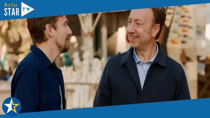 Laissez-vous guider : Stéphane Bern et Lorànt Deutsch voyagent au cœur de l'Egypte antique à la déco