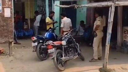 सहरसा: प्रतिबंधित कफ सिरप की सूचना पर पुलिस ने चलाया छापेमारी , जान फिर क्या हुआ