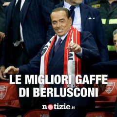 Berlusconi è stato uno dei protagonisti della politica negli ultimi 30 anni: ecco i momenti iconici che l’hanno visto in prima linea