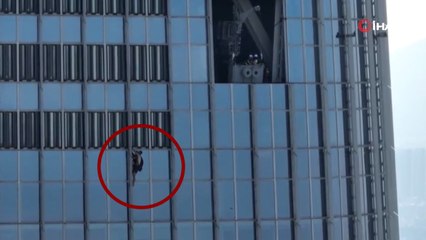 Güney Kore'de dünyanın en yüksek 5. binasına ekipmansız tırmanan İngiliz, 72. katta gözaltına alındı