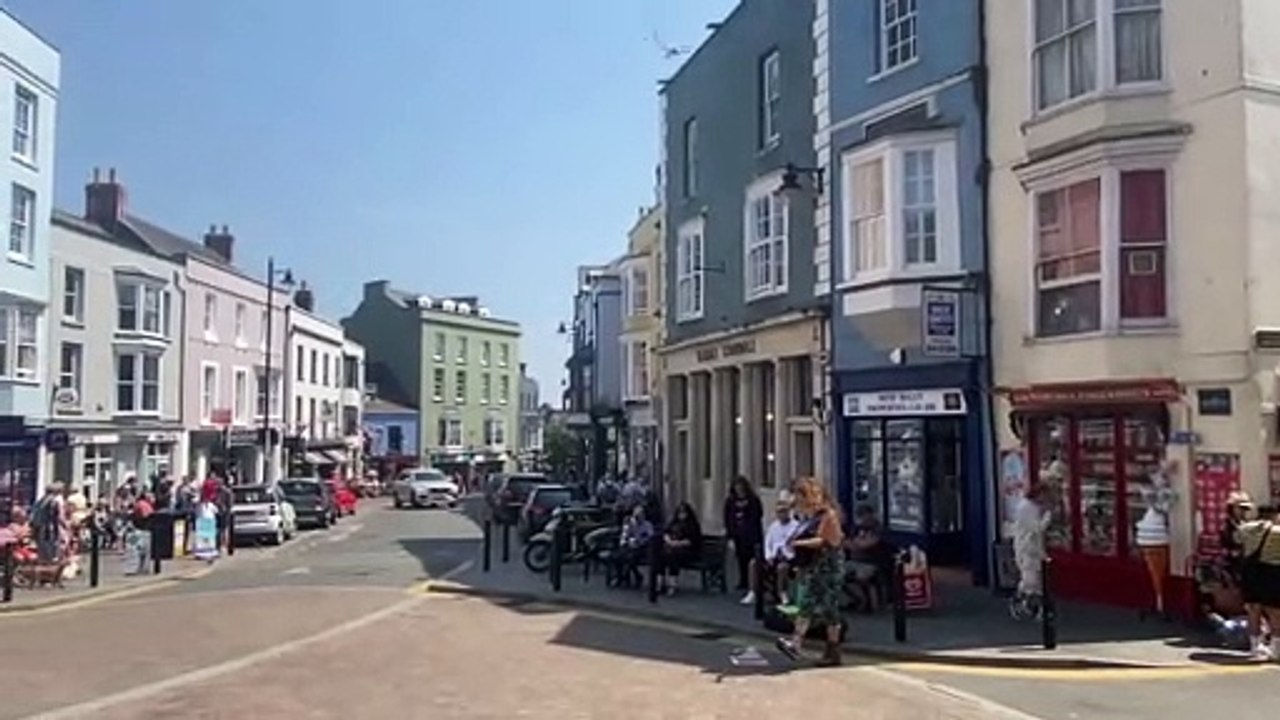 Tenby Tudor Square