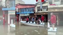 Samsun'u bir hafta arayla sel vurdu! Vatandaşlar işe gitmek için...
