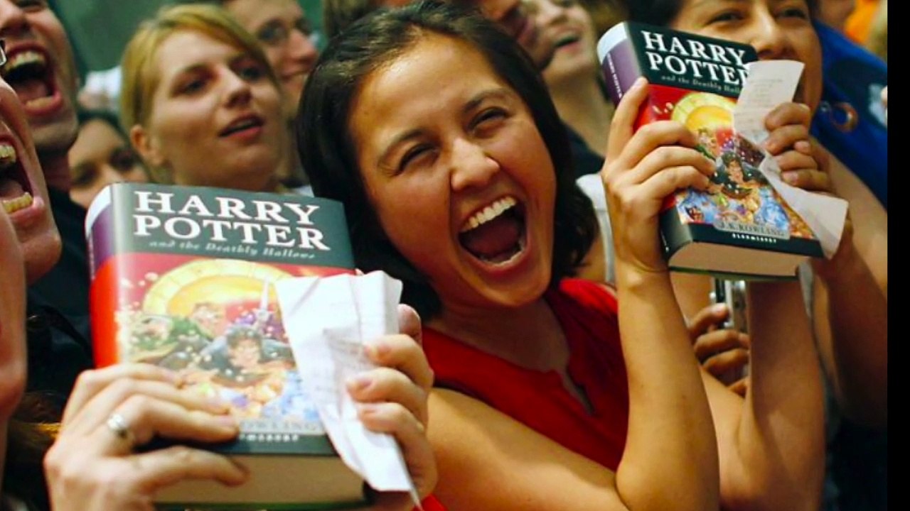 J.K. Rowling: From Struggle to Stardom