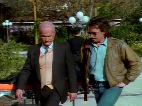 Serie: Nación Alienígena 1988 - Episodio 20 - Gimme, Gimme - Español Latino - Alien Nation 1988