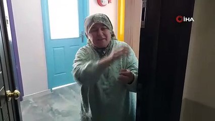 Video herunterladen: MARKETTE YAPTIĞI DANS ŞOVUYLA TÜRKİYE TANIDI