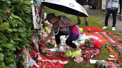 Berlusconi, continua l'omaggio a Villa San Martino: "Era come un amico"