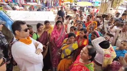 ফের অশান্ত বাঁকুড়া, মহিলা তৃণমূল কর্মীদের বিক্ষোভের মুখে বিজেপি সাংসদ সৌমিত্র খাঁ