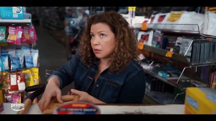 The Horror of Dolores Roach Tráiler VO