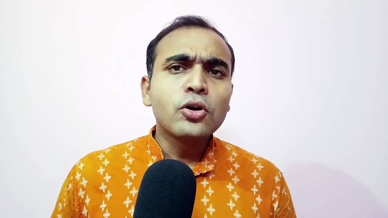 বাংলায় পুষ্পাঞ্জলি কতটা যুক্তিযুক্ত?
