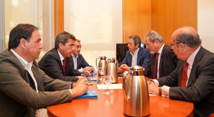 PP y Vox alcanzan un preacuerdo para formar gobierno en la Comunitat Valenciana