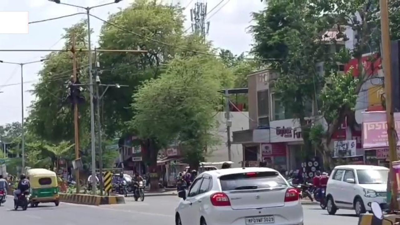 देवास: शहर में दिखा गर्मी का असर तापमान पहुंचा...