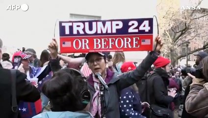 Trump va avanti: dopo l'incriminazione, due comizi elettorali