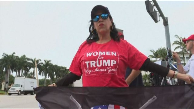 I sostenitori di Trump: basta caccia alle streghe