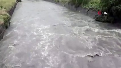 La pluie a commencé à faire son effet dans la capitale