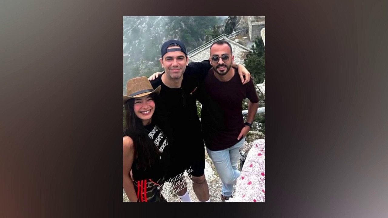 Quelques jours après Neslihan Atagül et Kadir Doğulu, qui sont venus à l'ordre du jour avec la demande de divorce, posant côte à côte