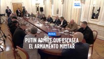Putin confiesa que el armamento de guerra escasea en Rusia