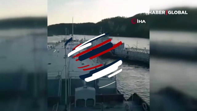 Rusya’da iki petrol tankeri çarpıştı: Petrol sızıntısı nedeniyle OHAL ilan edildi