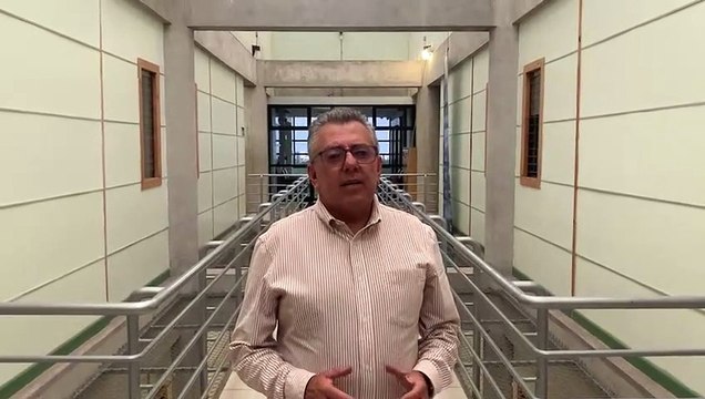 ext-Luis Fernando Andrés Jácome director de Distribución CNFL.-150623