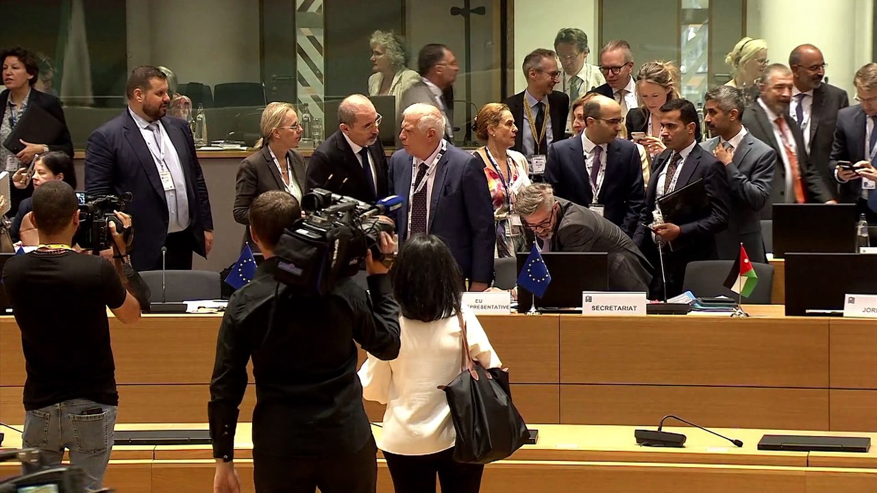 La conferencia de donantes para Siria recauda 5.600 millones para atender víctimas de la guerra