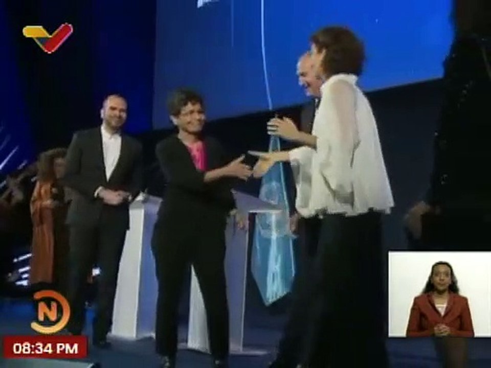 Venezolana Anamaría Font es galardonada con el Premio Internacional la Mujer y la Ciencia 2023