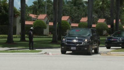 موكب #ترمب يغادر منتجعه في طريقه إلى مقر المحكمة في #ميامي  #العربية_عاجل