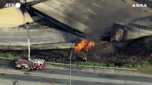 Usa, un incendio causa il crollo di un trafficato cavalcavia autostradale a Filadelfia