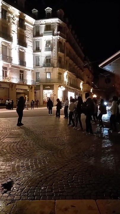 Bonne Année 2023  La seule Animation à Grenoble  Happy New Year  #france #2023 #happynewyear (47)