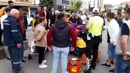 Motosiklet otomobille çarpıştı: 1 yaralı