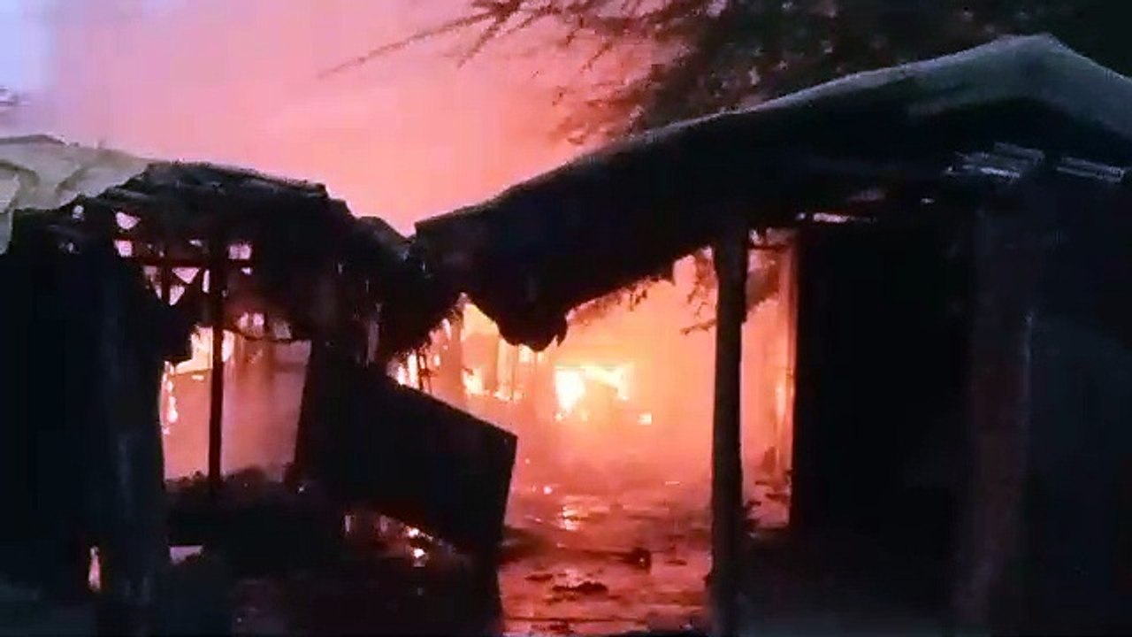 fire  at  Budhwari Bazar vegetable market