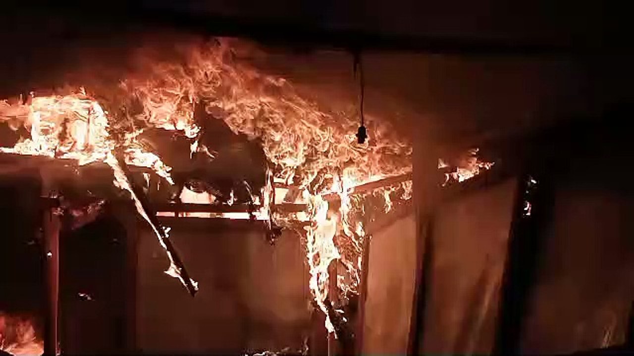fire  at  Budhwari Bazar vegetable market