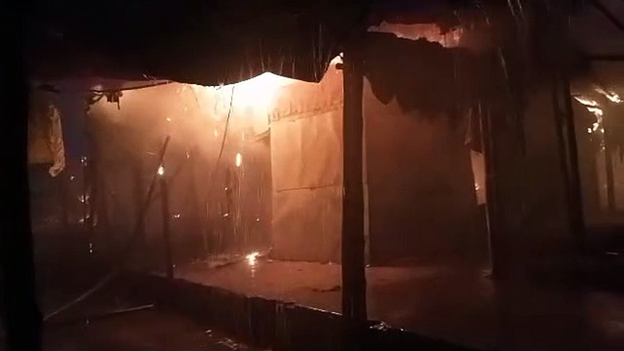 fire  at  Budhwari Bazar vegetable market