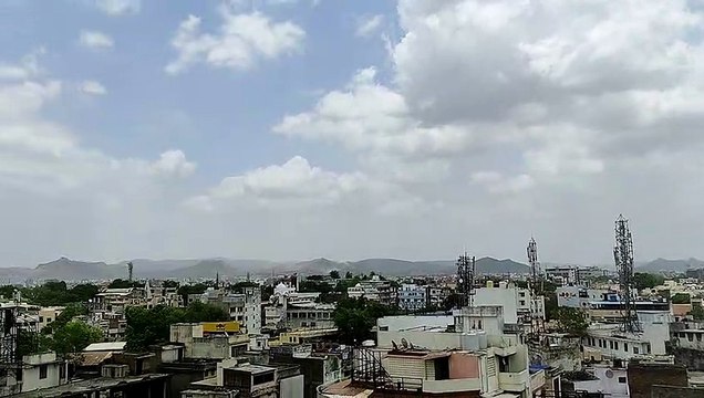 Video...बिपरजॉय का असर आसमान में छाए बादल