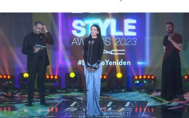 Melike Şahin, Yılın Stil Sahibi Müzisyeni” ödülü sahibi oldu: Hak ettiğimiz dik gülüşlere ve ödediğimiz bedellere adıyorum