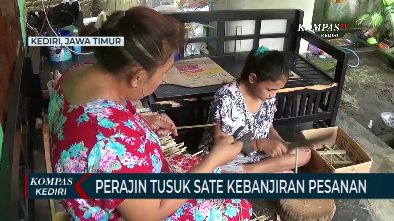 Jelang Idul Adha, Perajin Tusuk Sate di Kota Kediri Kebanjiran Pesanan