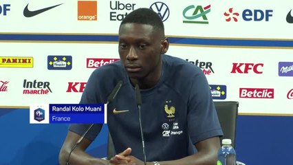 Bleus - Kolo Muani sur la rumeur PSG : "C'est un rêve de jouer dans les grands clubs"