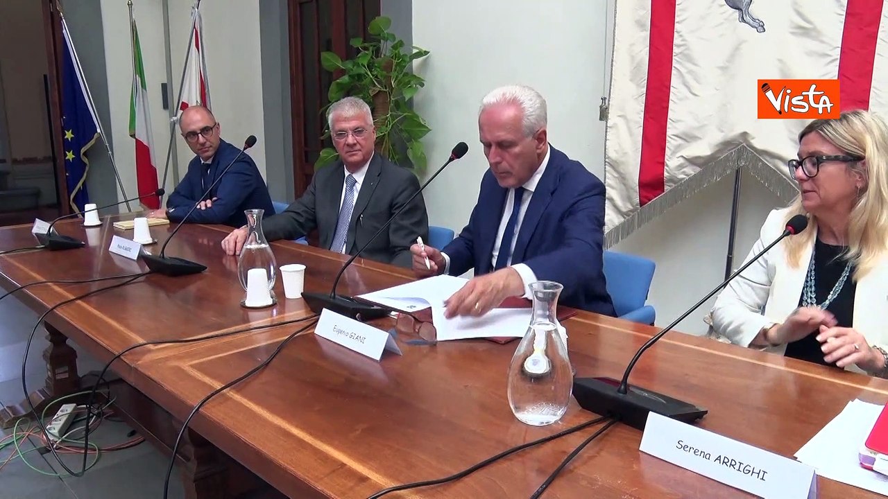 La firma del protocollo di intesa tra Regione Toscana, Comune di Carrara e Baker Hughes